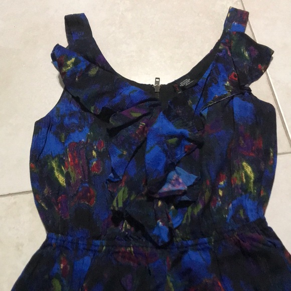 Romper - Picture 2 of 4